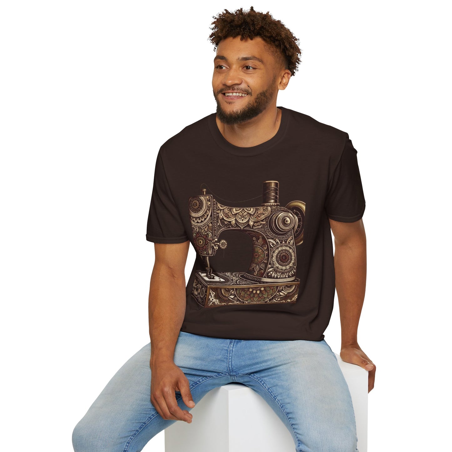 'Vintage Sewing Machine' T-Shirt